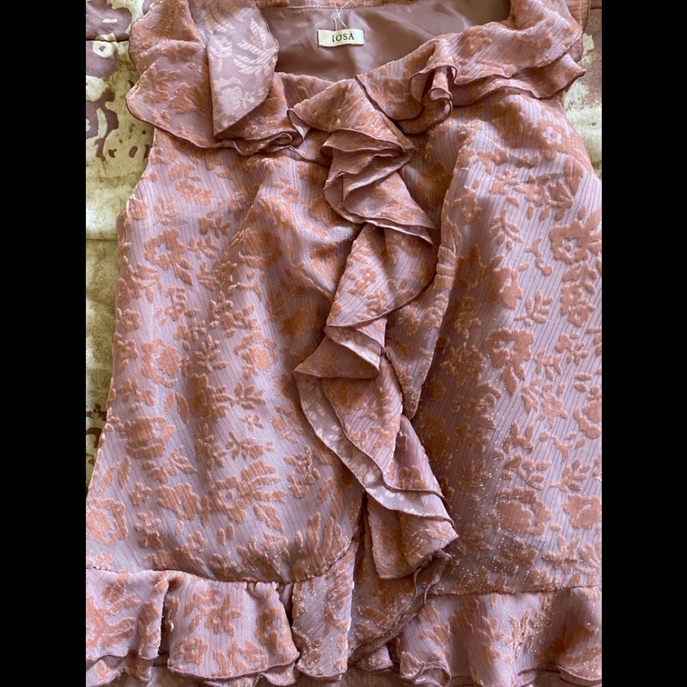 Beautiful top sleeves less